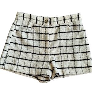 Zara High Waist Shorts in Cream and Black